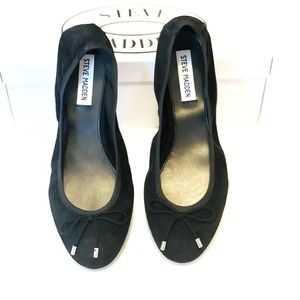 New Steve Madden Black Suede Leather Ballet Flats Size 9